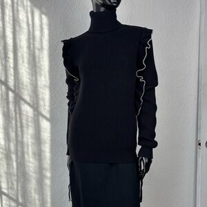 No. 21 Elegant Black Turtleneck Sweater with Ruffle Detail
